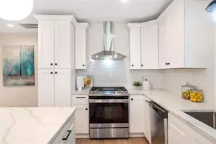 2294 Hill St, Atlanta, GA 30318 - Photo 12