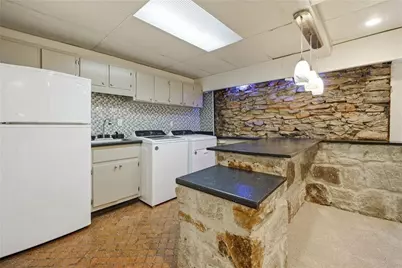 761 E Morningside Drive NE, Atlanta, GA 30324 - Photo 36