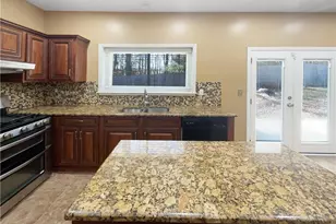 4045 Wintersweet Dr, Decatur, GA 30034 - Photo 14