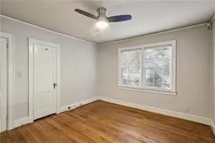 22 Peachtree Hills Ave NE, Atlanta, GA 30305 - Photo 24