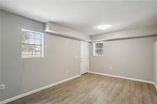 22 Peachtree Hills Ave NE, Atlanta, GA 30305 - Photo 44
