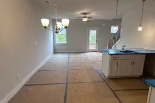 137 Chastain Dr, Cartersville, GA 30120 - Photo 2