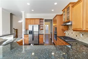 5460 Glenridge View, Atlanta, GA 30342 - Photo 14