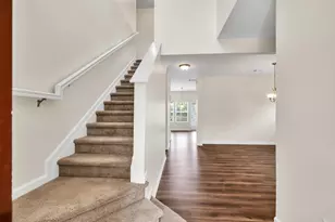 1530 Avalon Creek Rd, Sugar Hill, GA 30518 - Photo 6