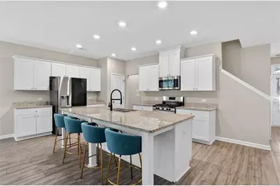 6228 Lanier Harbor Landing, Buford, GA 30518 - Photo 4