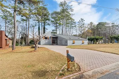 4047 Meadow Way, Marietta, GA 30066 - Photo 32