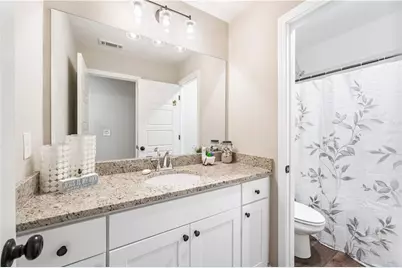 240 Oakwood Drive, Commerce, GA 30529 - Photo 28