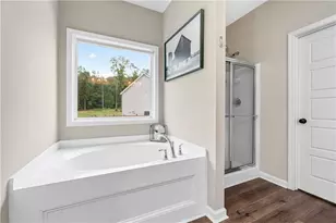 240 Oakwood Dr, Commerce, GA 30529 - Photo 22