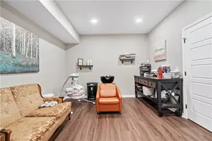 240 Oakwood Dr, Commerce, GA 30529 - Photo 36