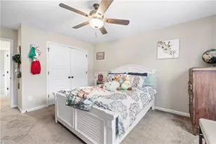 240 Oakwood Dr, Commerce, GA 30529 - Photo 32