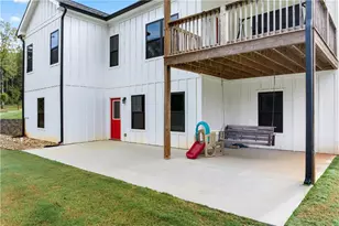 240 Oakwood Dr, Commerce, GA 30529 - Photo 42