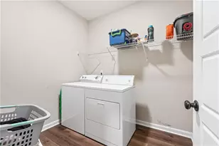 240 Oakwood Dr, Commerce, GA 30529 - Photo 18