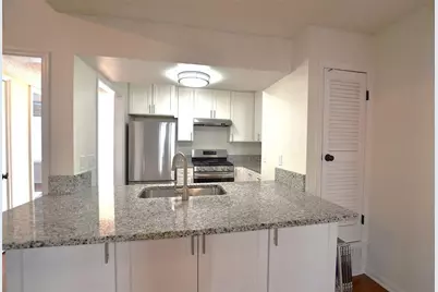2085 Sand Wedge Circle NW, Kennesaw, GA 30144 - Photo 2