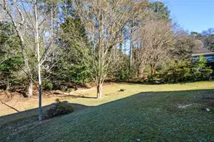 1610 Chateau Dr, Atlanta, GA 30338 - Photo 34