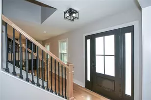 1610 Chateau Dr, Atlanta, GA 30338 - Photo 2