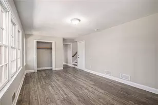 4521 S Roberts Dr, Sugar Hill, GA 30518 - Photo 6