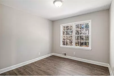 4521 S Roberts Drive, Sugar Hill, GA 30518 - Photo 18