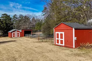 2111 Jade Dr, Canton, GA 30115 - Photo 2