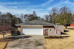 2111 Jade Dr, Canton, GA 30115 - Photo 28