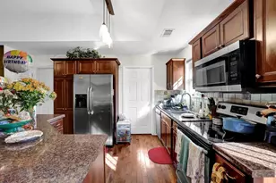 108 Jennifer Ln NW, Lilburn, GA 30047 - Photo 14
