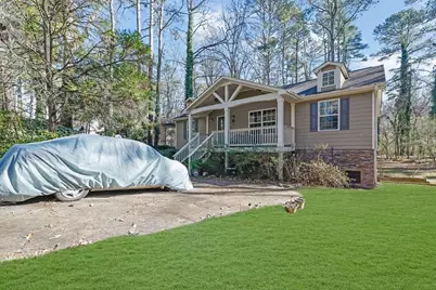 108 Jennifer Lane NW, Lilburn, GA 30047 - Photo 4