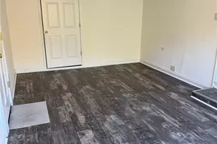 2961 Parkridge Dr NE, Atlanta, GA 30319 - Photo 6