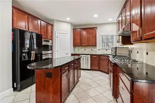 5890 Stow Dr, Tucker, GA 30084 - Photo 10