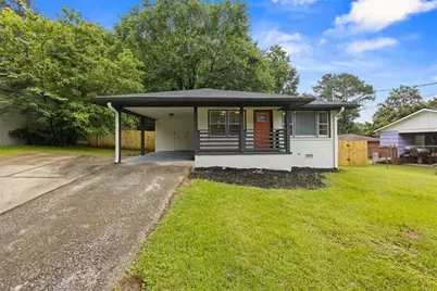 1553 McCallie Boulevard NW, Atlanta, GA 30318 - Photo 1