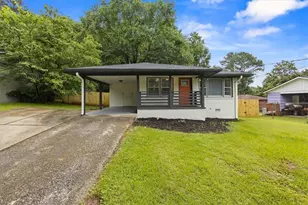 1553 McCallie Blvd NW, Atlanta, GA 30318 - Photo 1