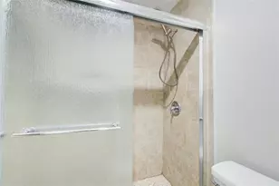 1301 Parkaire Crossing, Marietta, GA 30068 - Photo 22