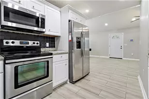 4758 Manse Dr, Forest Park, GA 30297 - Photo 6