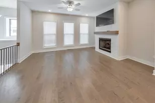 413 Bishop Ln, Woodstock, GA 30188 - Photo 4