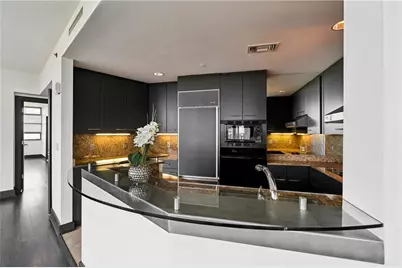 700 Park Regency Place NE #2104, Atlanta, GA 30326 - Photo 24