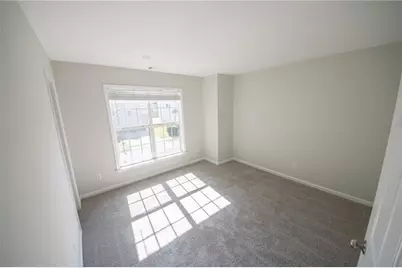 8145 Lockslay Way, Suwanee, GA 30024 - Photo 12