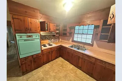 2703 Arrowood Drive, East Point, GA 30344 - Photo 20