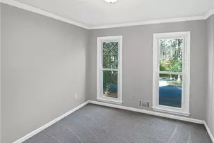 2454 Jacks View Ct, Snellville, GA 30078 - Photo 16