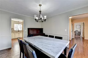 1093 Washington Lee Dr SW, Lilburn, GA 30047 - Photo 10