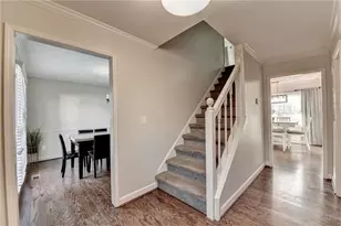 1093 Washington Lee Dr SW, Lilburn, GA 30047 - Photo 8