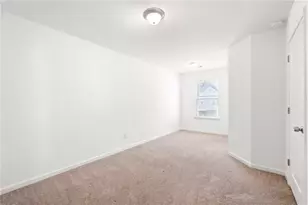 2212 Triple Crown Ln, Lithonia, GA 30058 - Photo 20