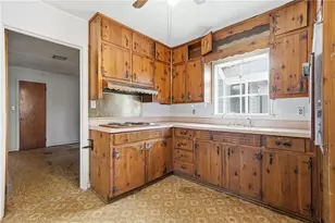 1655 Lucelle Ave, Stone Mountain, GA 30087 - Photo 10