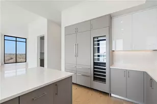 2425 Peachtree Rd, Atlanta, GA 30305 - Photo 6