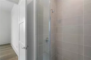 2425 Peachtree Rd, Atlanta, GA 30305 - Photo 20
