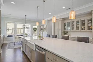 6435 Lucent Ln, Atlanta, GA 30328 - Photo 14