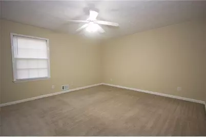 4656 Bristol Drive, Conyers, GA 30094 - Photo 6