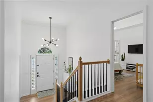 5730 Paces Pl, Suwanee, GA 30024 - Photo 2