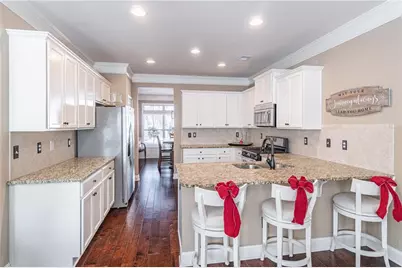 302 Barbados Lane, Suwanee, GA 30024 - Photo 16