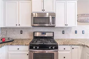 302 Barbados Ln, Suwanee, GA 30024 - Photo 18