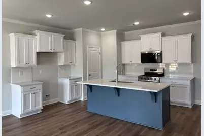 1104 Bartlett Trace, Suwanee, GA 30024 - Photo 4