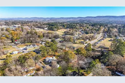 562 Highland Avenue, Summerville, GA 30747 - Photo 8