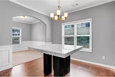 7789 Village Pass, Fairburn, GA 30213 - Photo 8